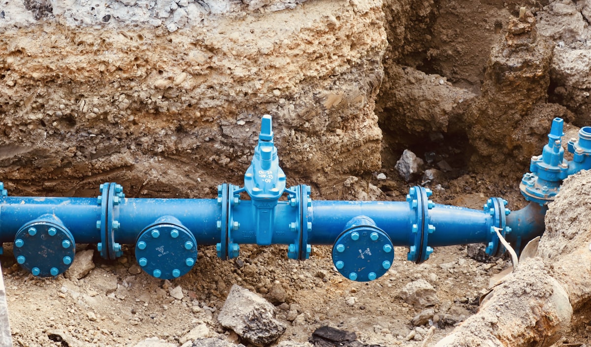 Underground water main pipework